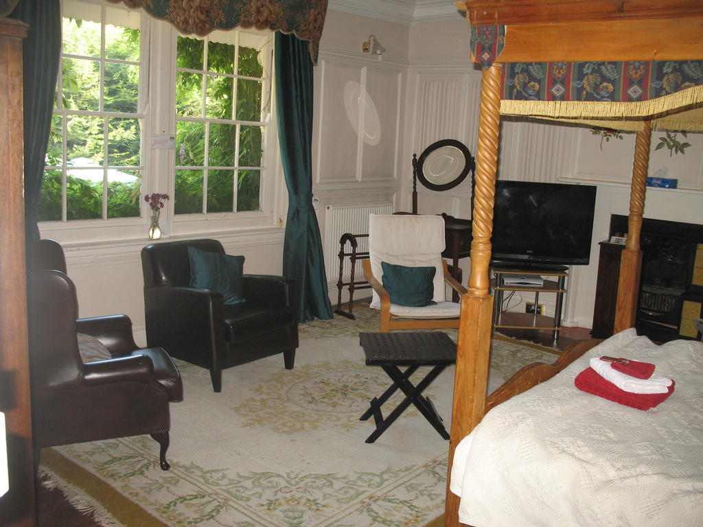 Rothmans B&B Челмсфорд Номер фото