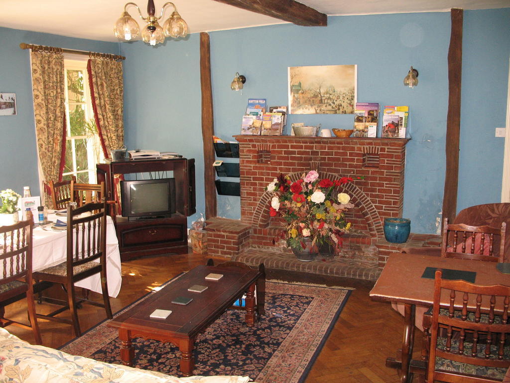 Rothmans B&B Челмсфорд Экстерьер фото